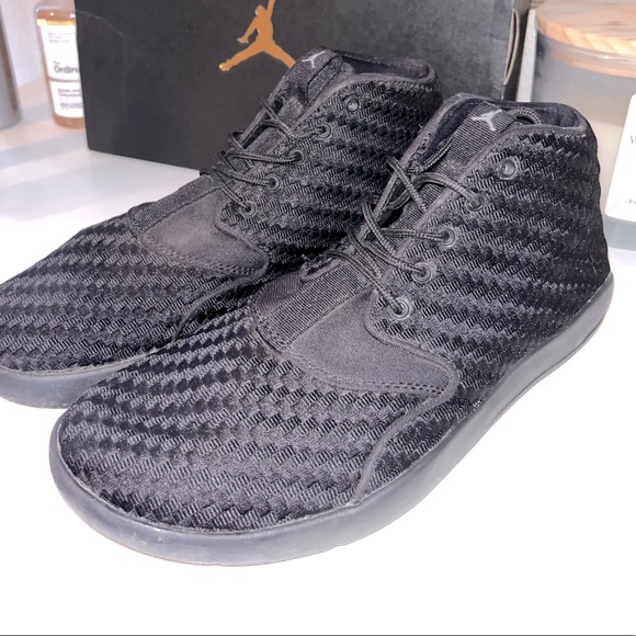 Jordan’s - Picture 4 of 4